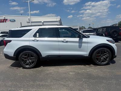 2026 Ford Explorer 4WD SUV for sale #C260694 - photo 2