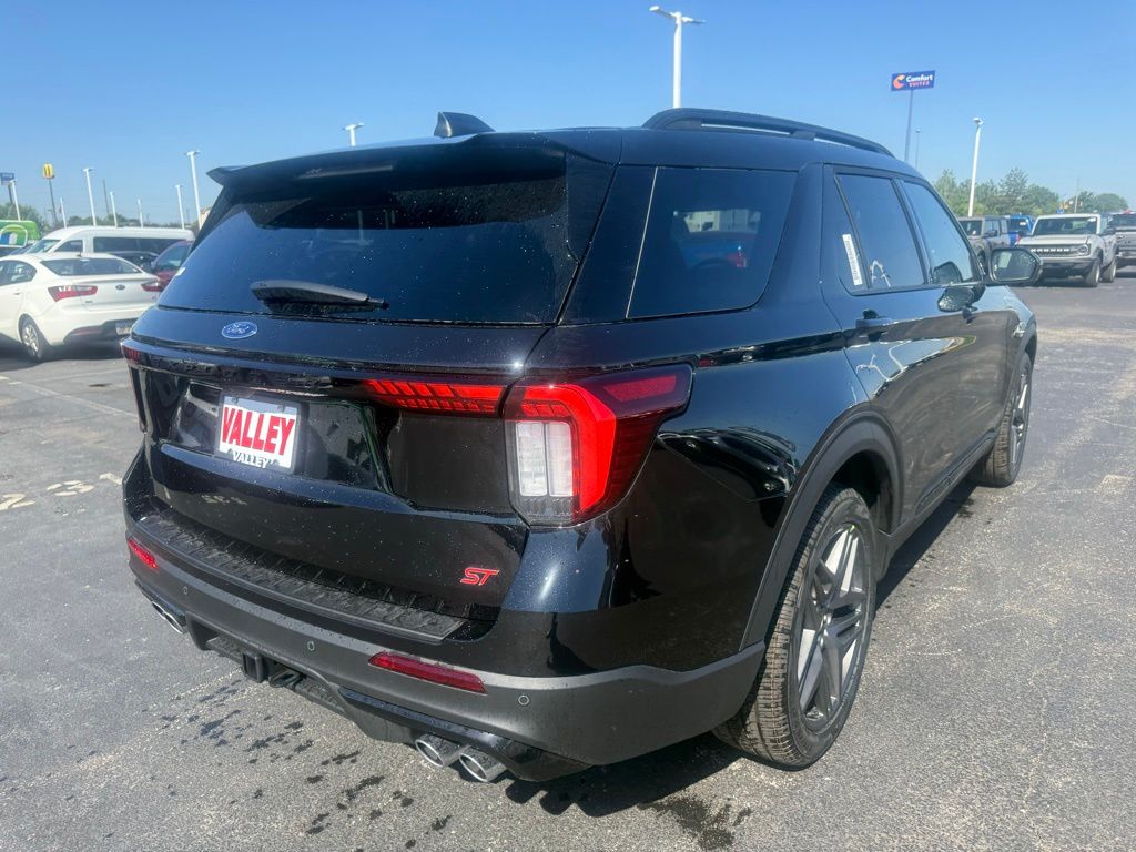 New 2026 Ford Explorer - photo 5