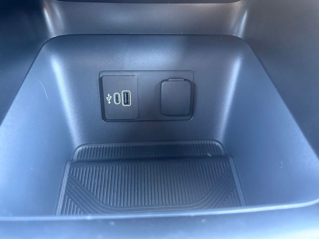 New 2026 Ford Explorer - photo 22