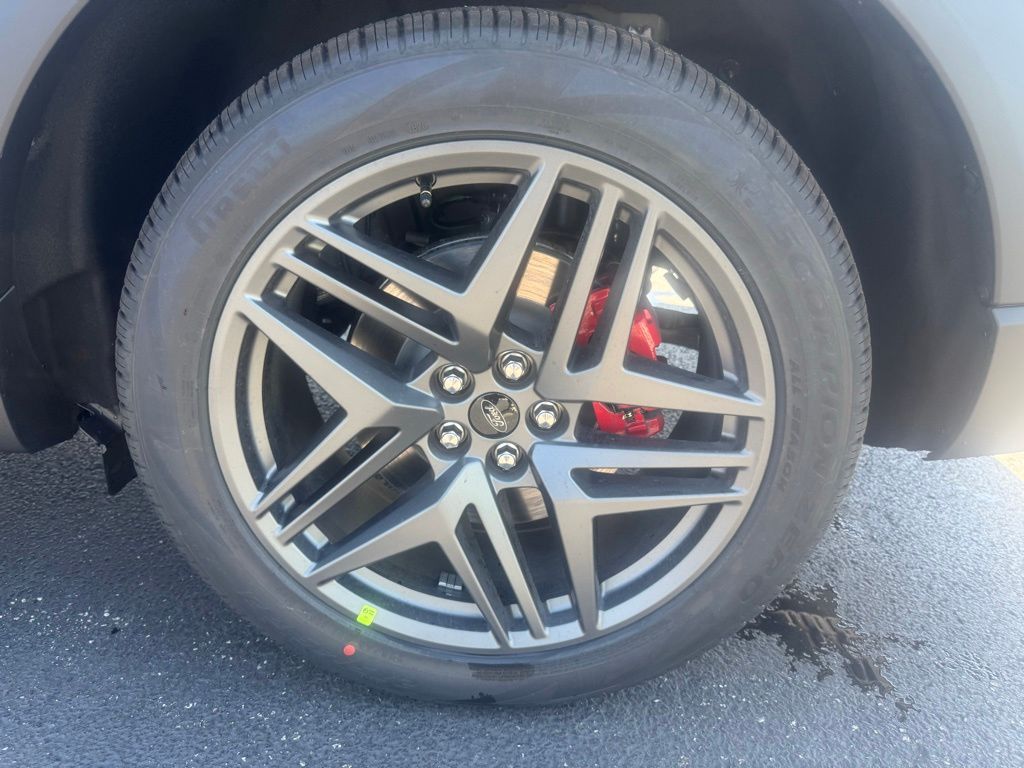 New 2026 Ford Explorer - photo 31