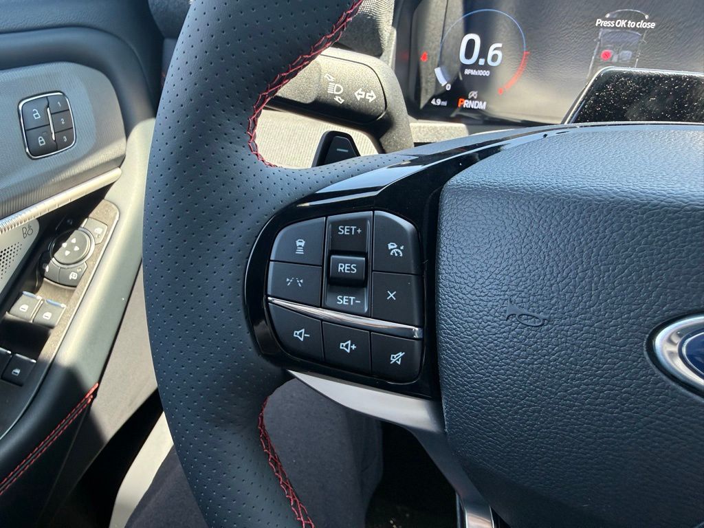 New 2026 Ford Explorer - photo 17