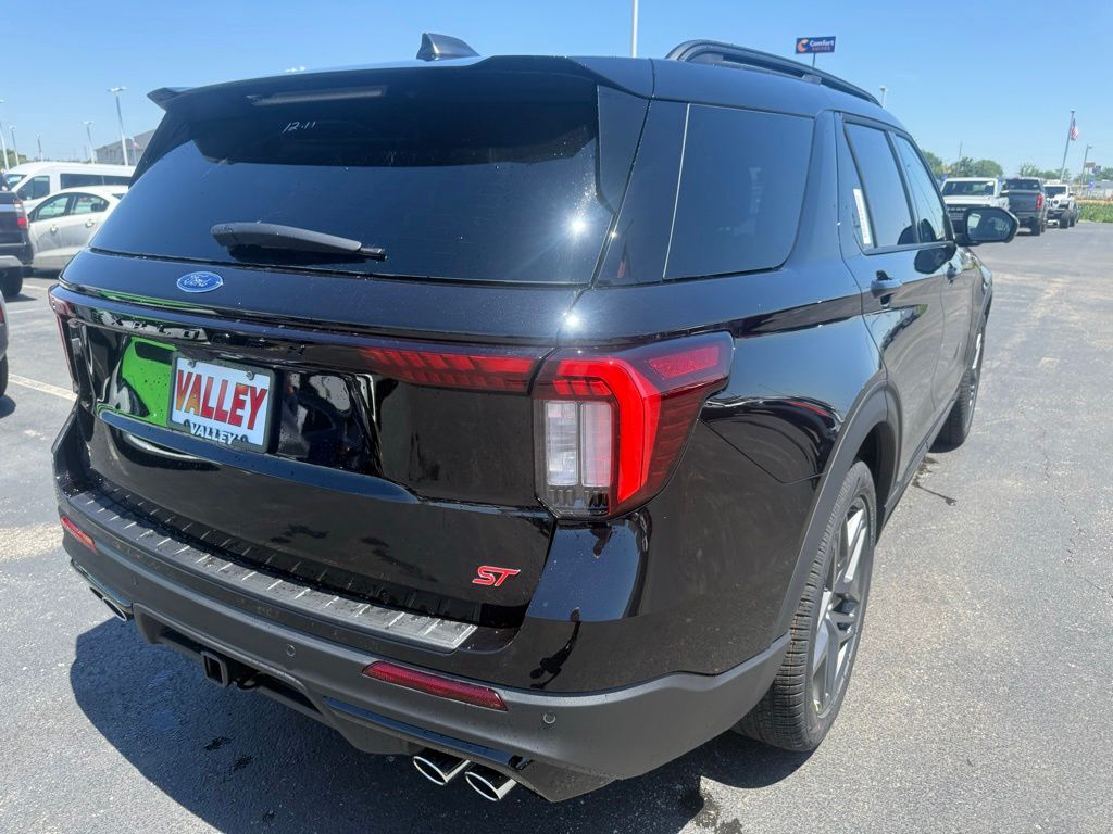 New 2026 Ford Explorer - photo 5