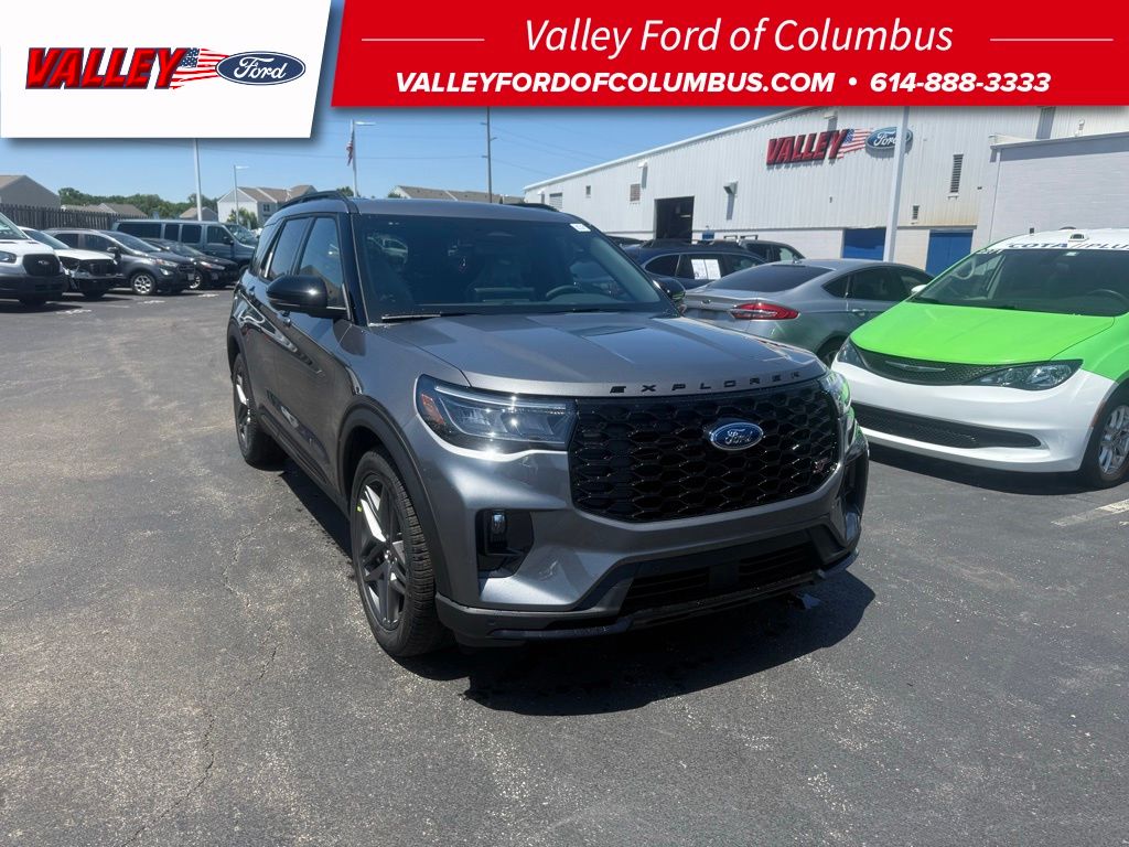 New 2026 Ford Explorer - photo 1