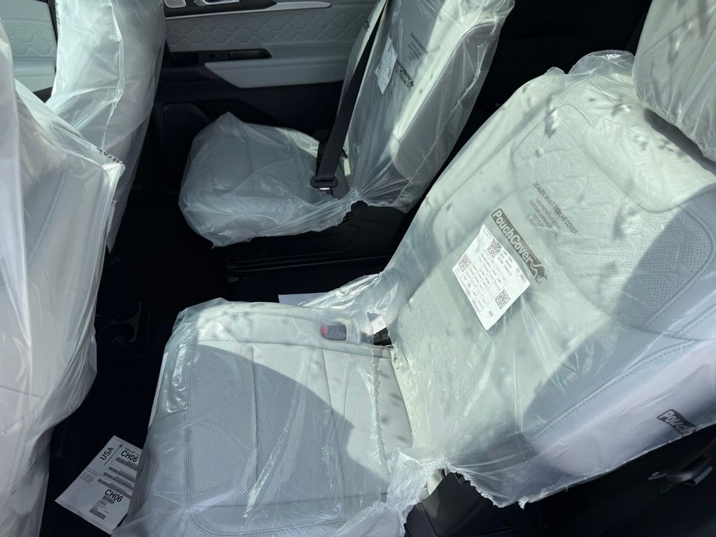 New 2026 Ford Explorer - photo 35