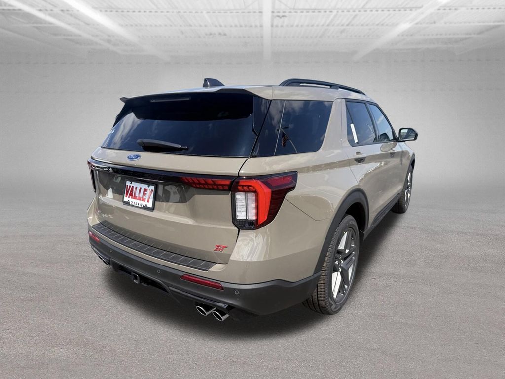 New 2026 Ford Explorer - photo 2