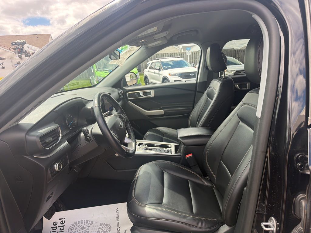 Used 2022 Ford Explorer - photo 23