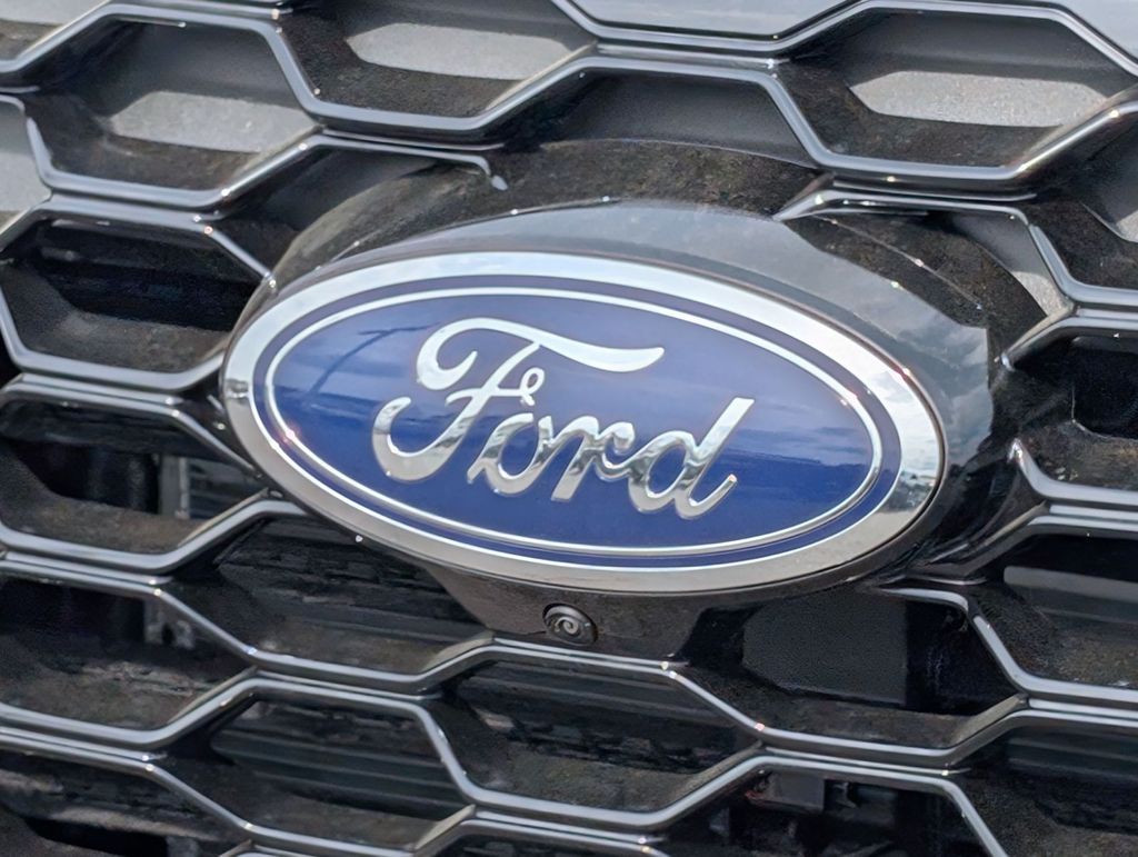 New 2026 Ford Explorer - photo 15