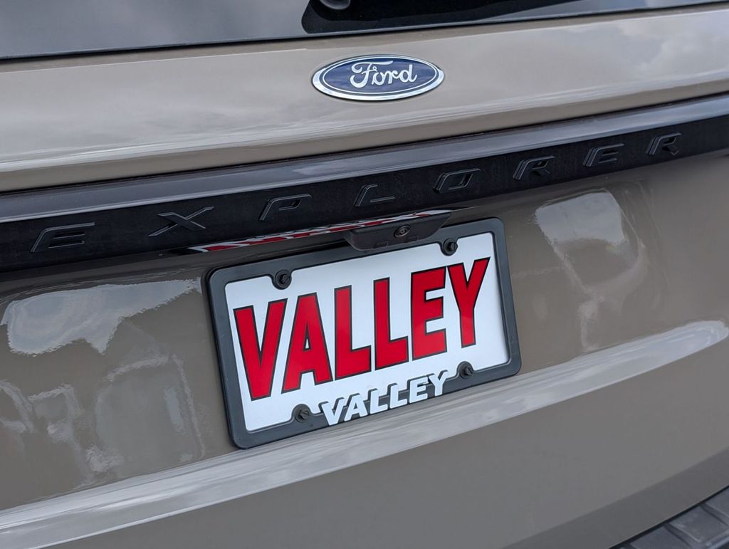 New 2026 Ford Explorer - photo 16