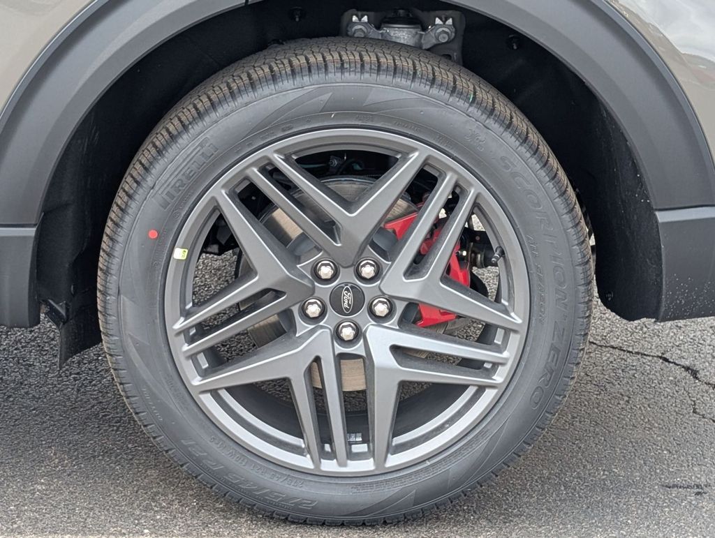 New 2026 Ford Explorer - photo 18