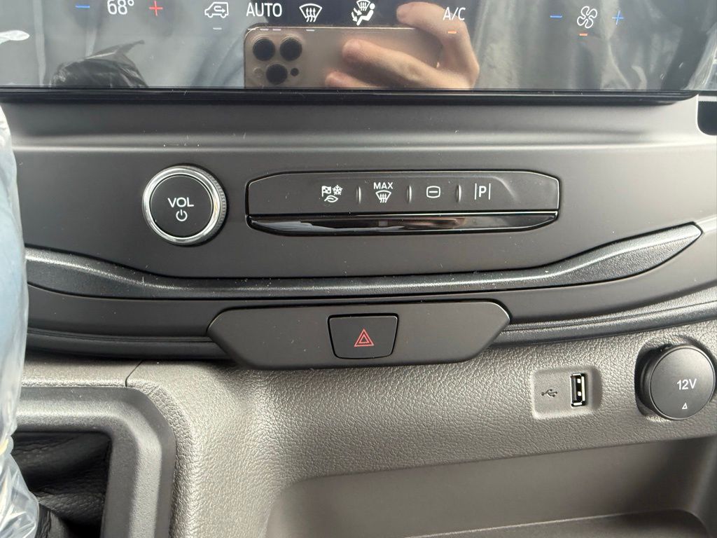 New 2026 Ford Transit 250 - photo 24