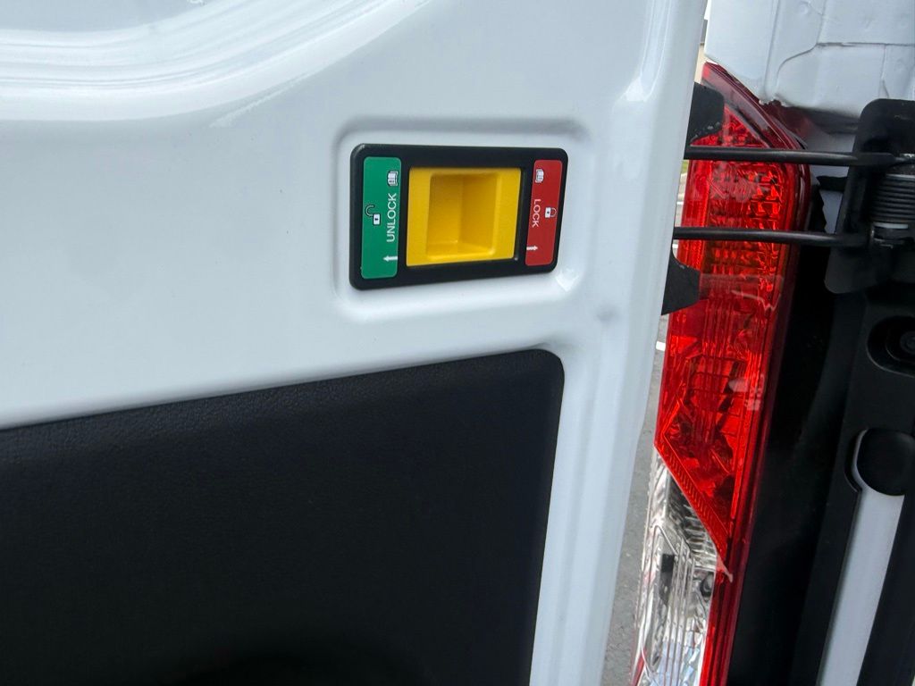New 2026 Ford Transit 250 - photo 35