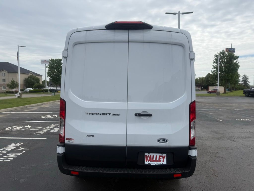New 2026 Ford Transit 250 - photo 6