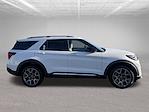 2027 Ford Explorer 4WD SUV for sale #C270104 - photo 9