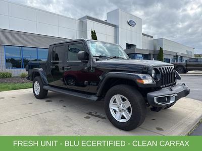 2021 Jeep Gladiator Crew Cab 4x4 Pickup for sale #CUN0426C - photo 1