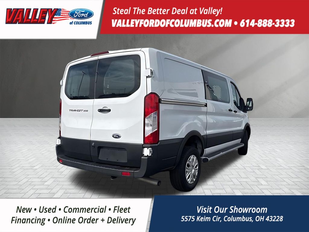 Used 2023 Ford Transit 250 - photo 8