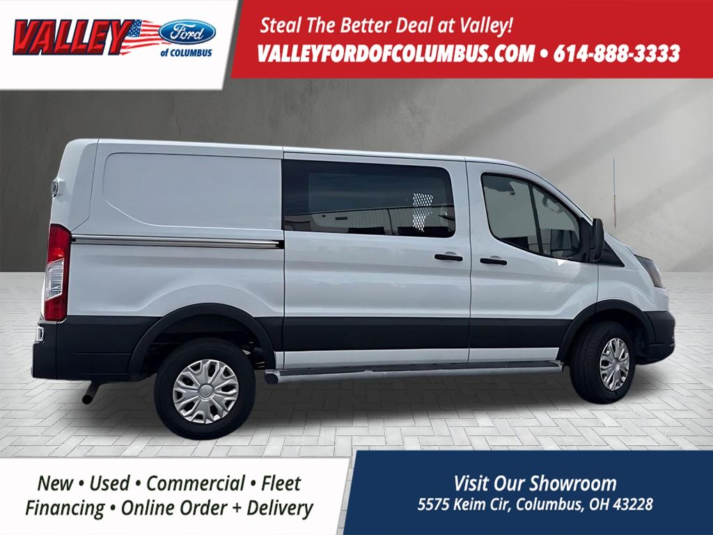 Used 2023 Ford Transit 250 - photo 9