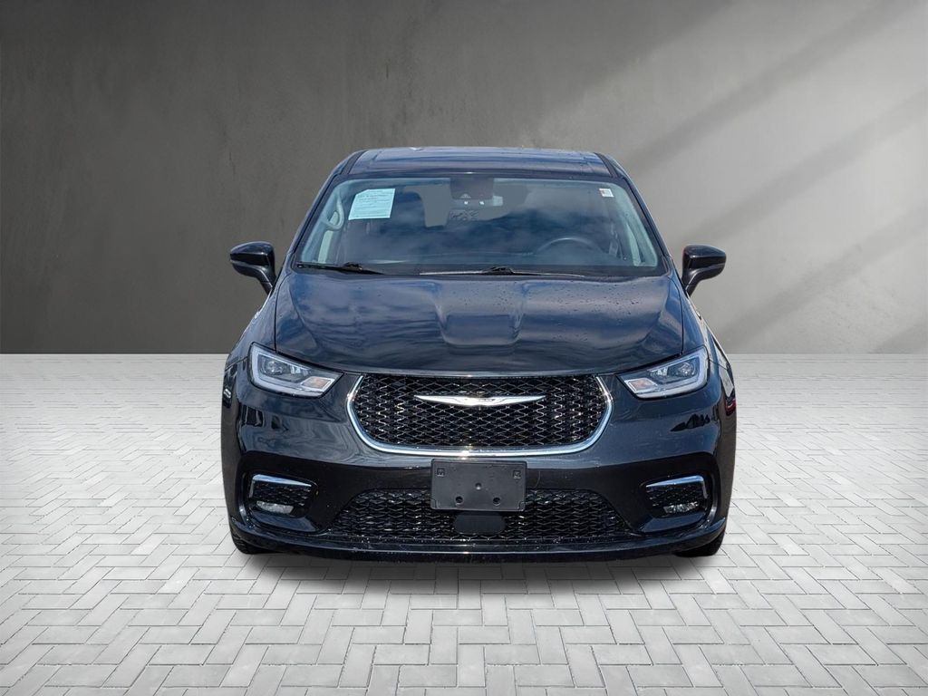 Used 2023 Chrysler Pacifica - photo 7