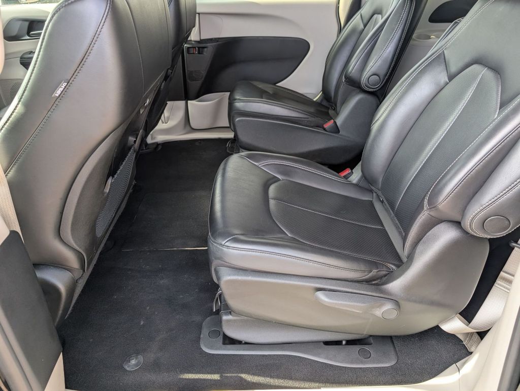 Used 2023 Chrysler Pacifica - photo 46