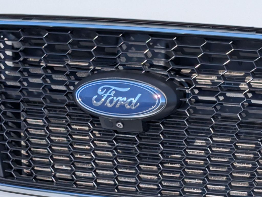 Used 2022 Ford Transit 350 - photo 13