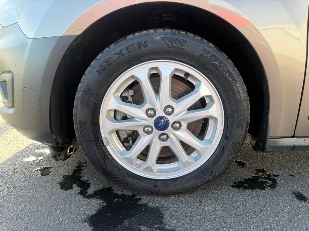 Used 2019 Ford Transit Connect - photo 11