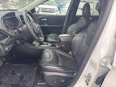 Used 2022 Jeep Cherokee - photo 1