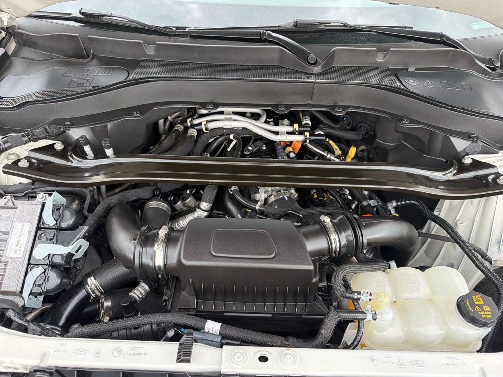 Used 2024 Ford Explorer - photo 35