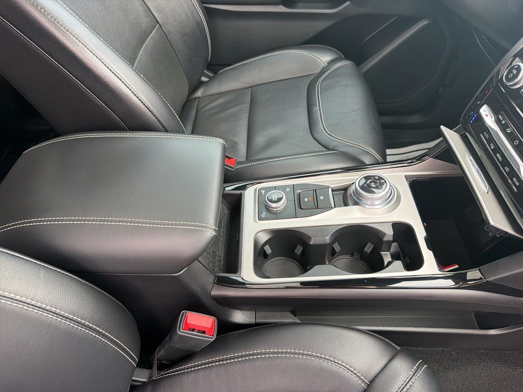 Used 2024 Ford Explorer - photo 41