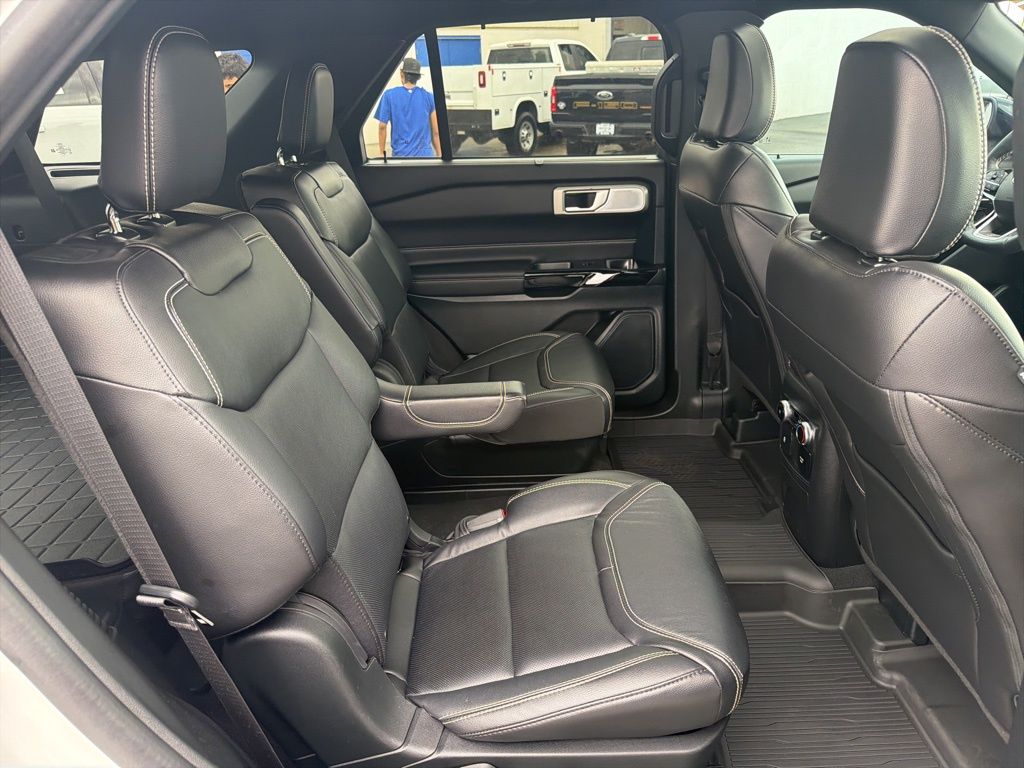 Used 2024 Ford Explorer - photo 45