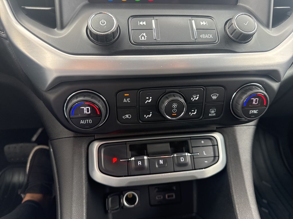 Used 2020 GMC Acadia - photo 38