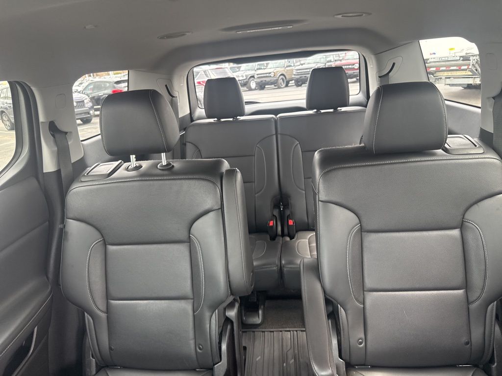 Used 2020 GMC Acadia - photo 6