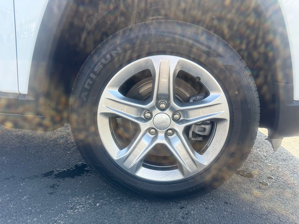 Used 2023 Jeep Compass - photo 12