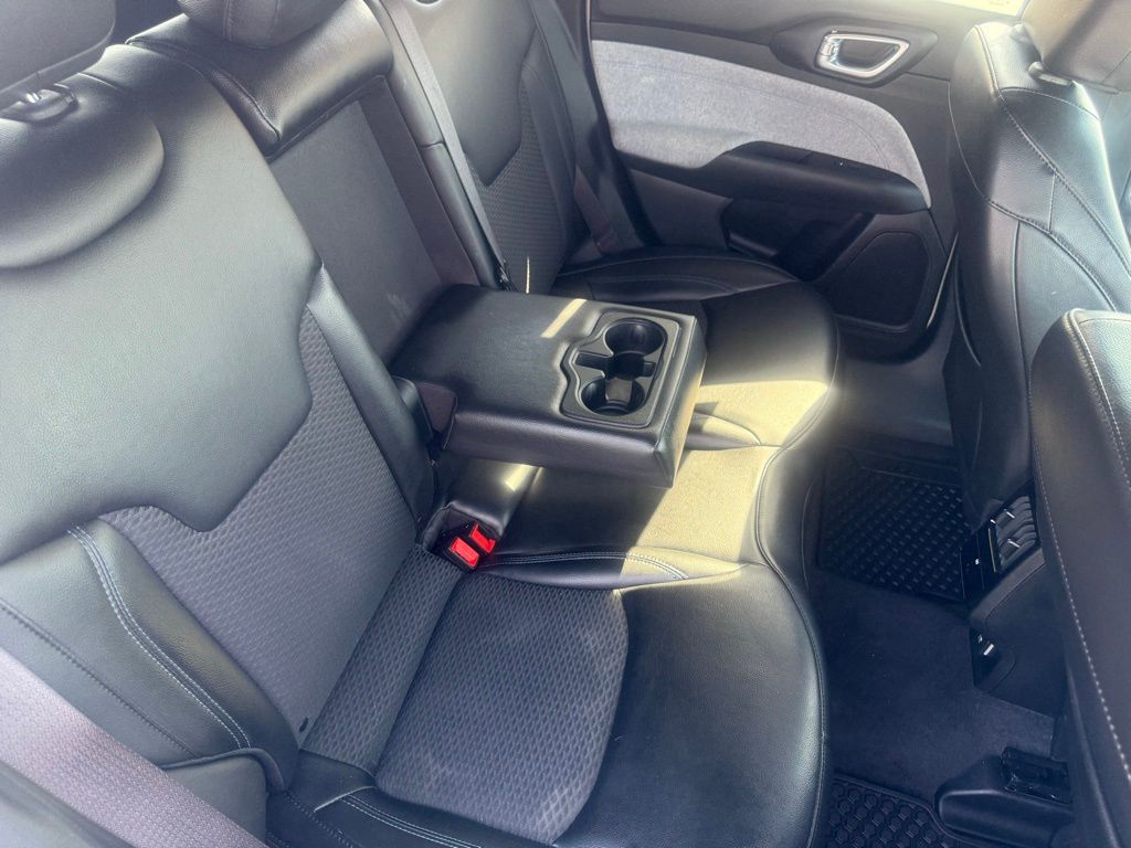 Used 2023 Jeep Compass - photo 13