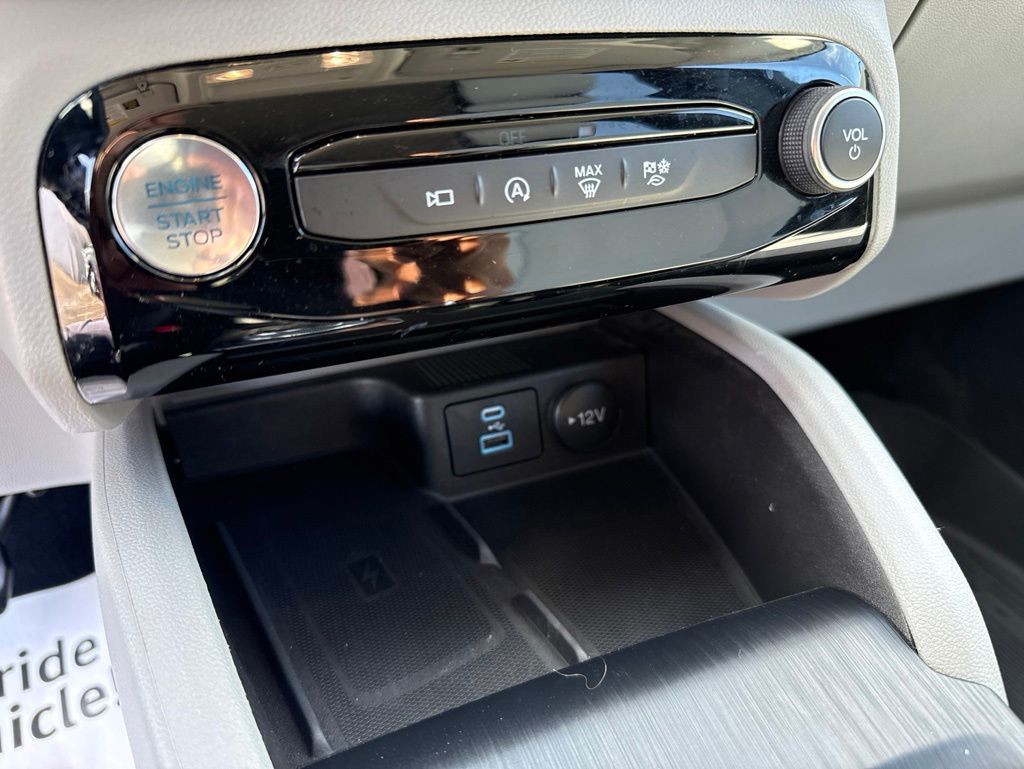 Used 2023 Ford Escape - photo 21