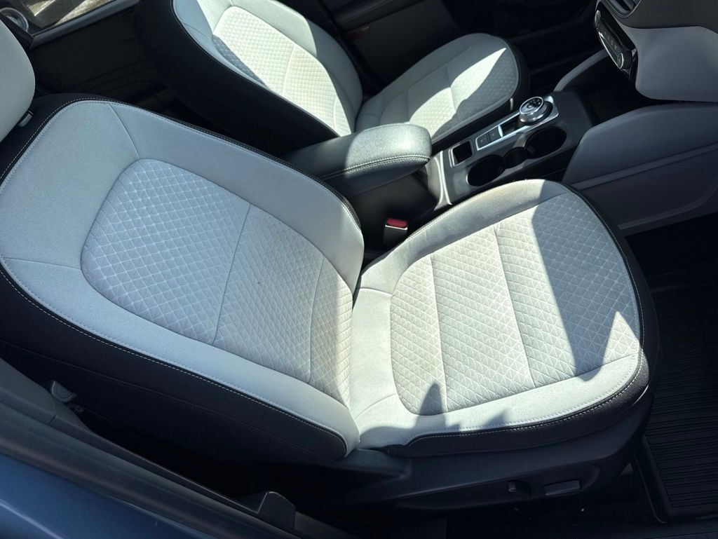 Used 2023 Ford Escape - photo 31