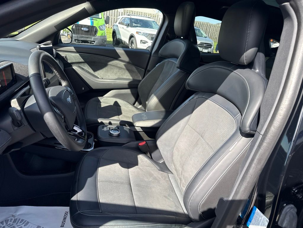 Used 2023 Ford Mustang Mach-E - photo 11