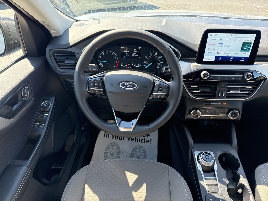 Used 2022 Ford Escape - photo 12