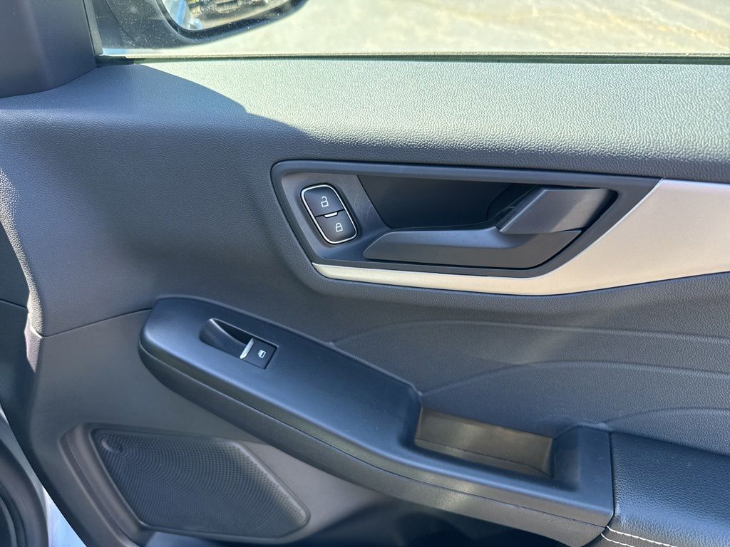 Used 2022 Ford Escape - photo 35