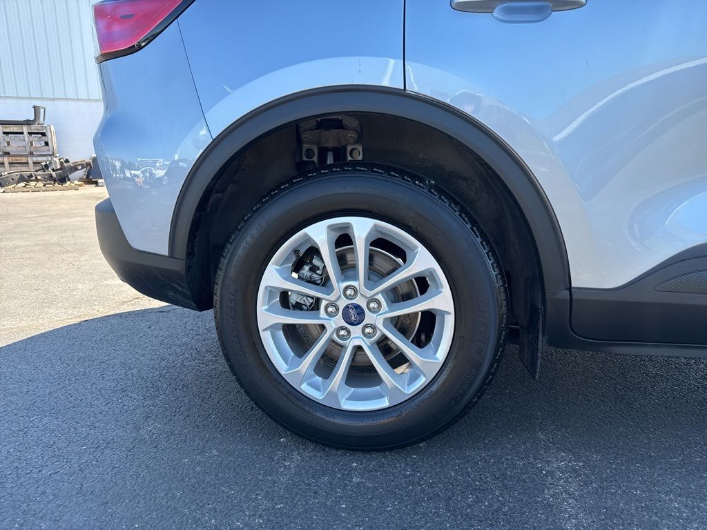 Used 2022 Ford Escape - photo 42