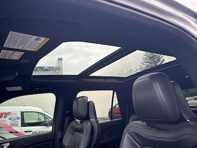 2022 Lincoln Navigator 4WD SUV for sale #CUN0878 - photo 2