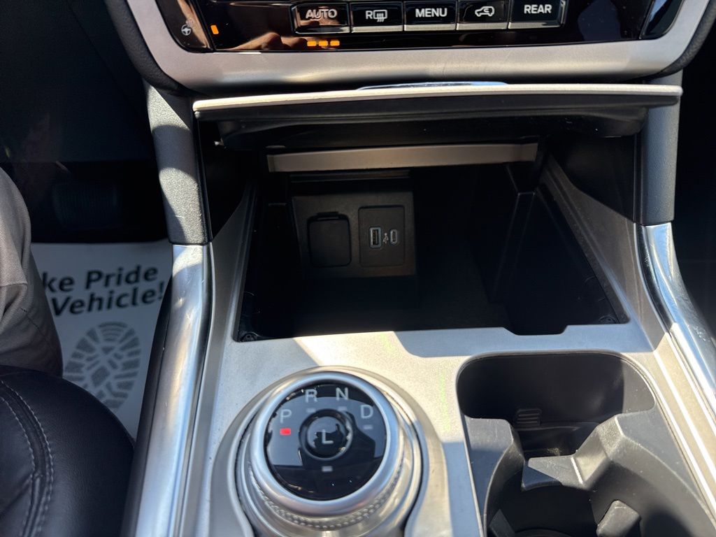 Used 2023 Ford Explorer - photo 23
