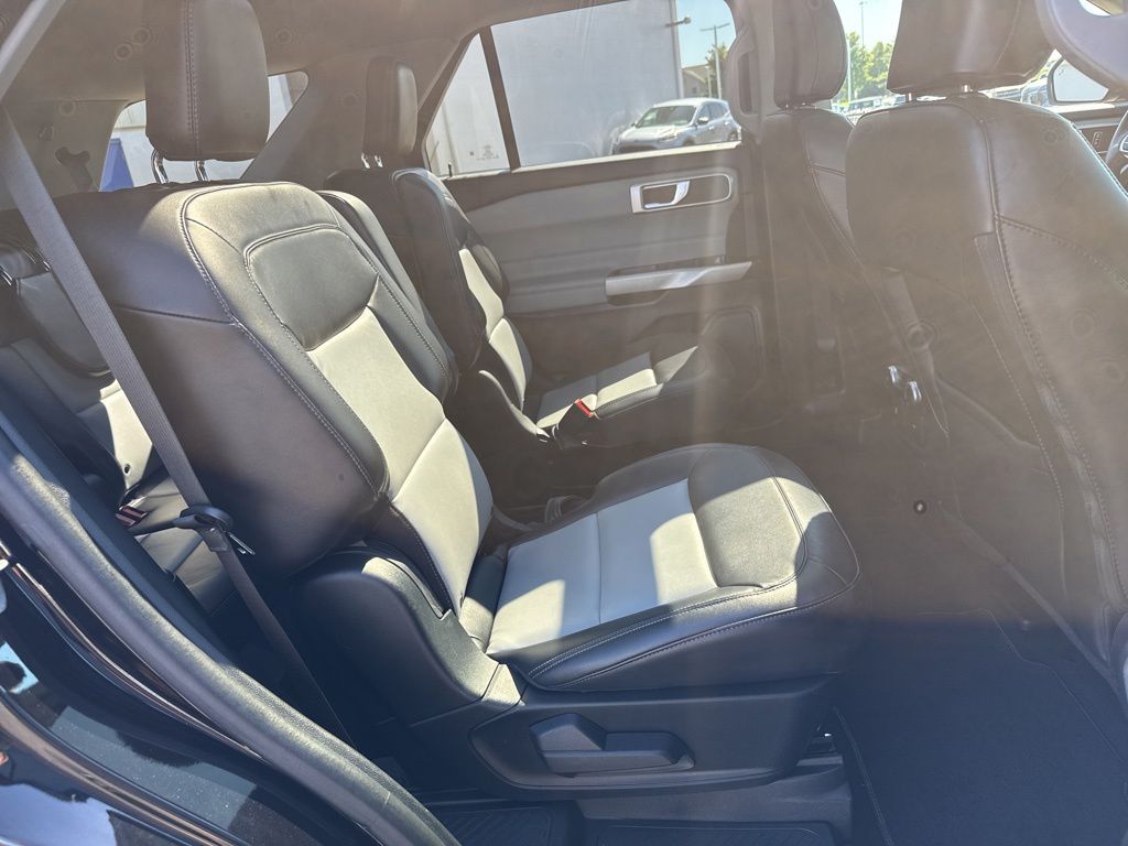 Used 2023 Ford Explorer - photo 38