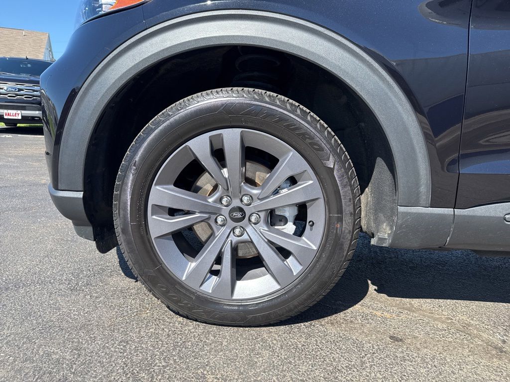 Used 2023 Ford Explorer - photo 48
