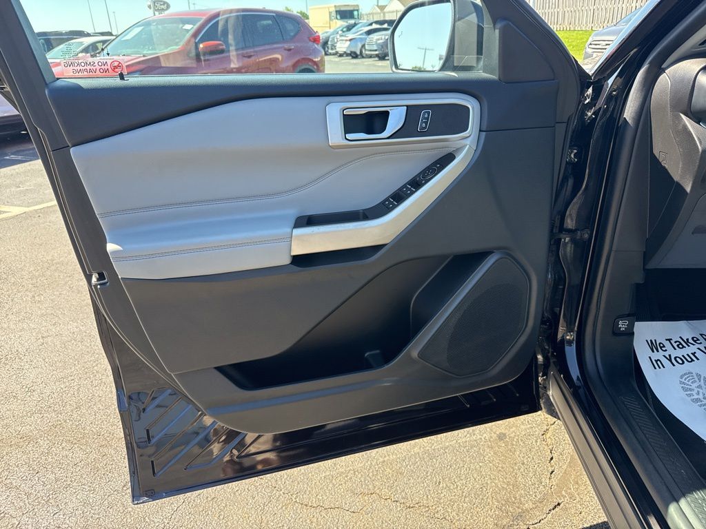 Used 2023 Ford Explorer - photo 10