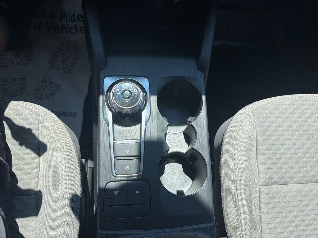 Used 2021 Ford Escape - photo 31