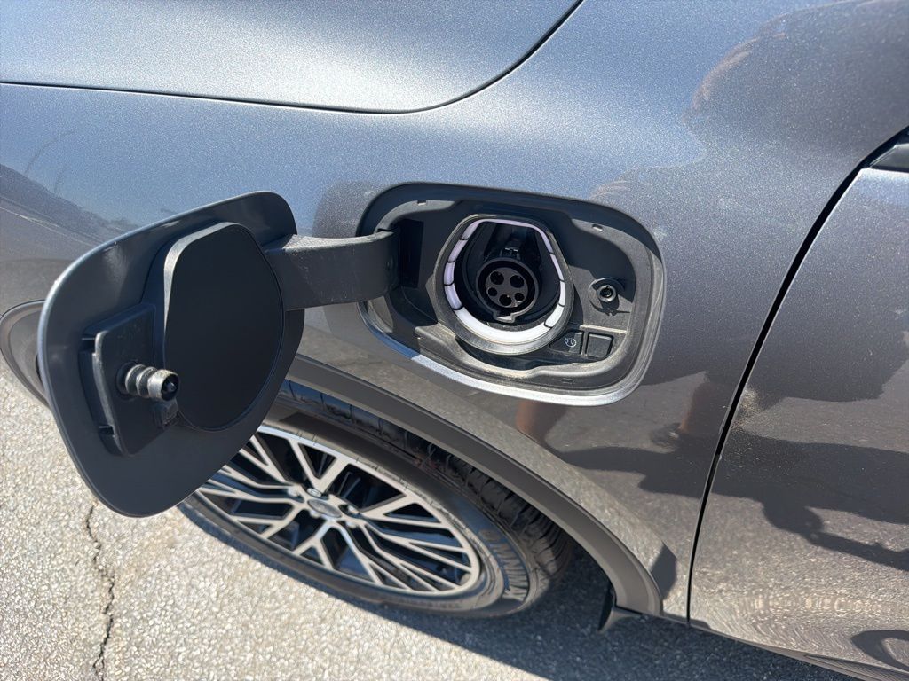 Used 2021 Ford Escape - photo 51