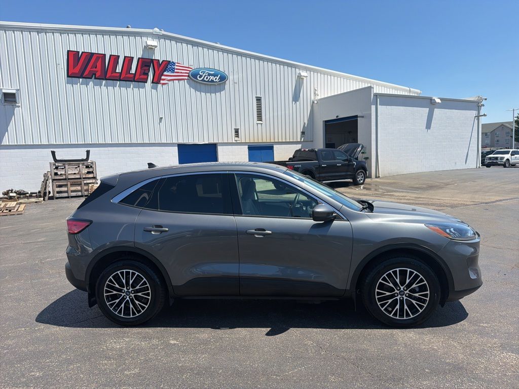 Used 2021 Ford Escape - photo 10