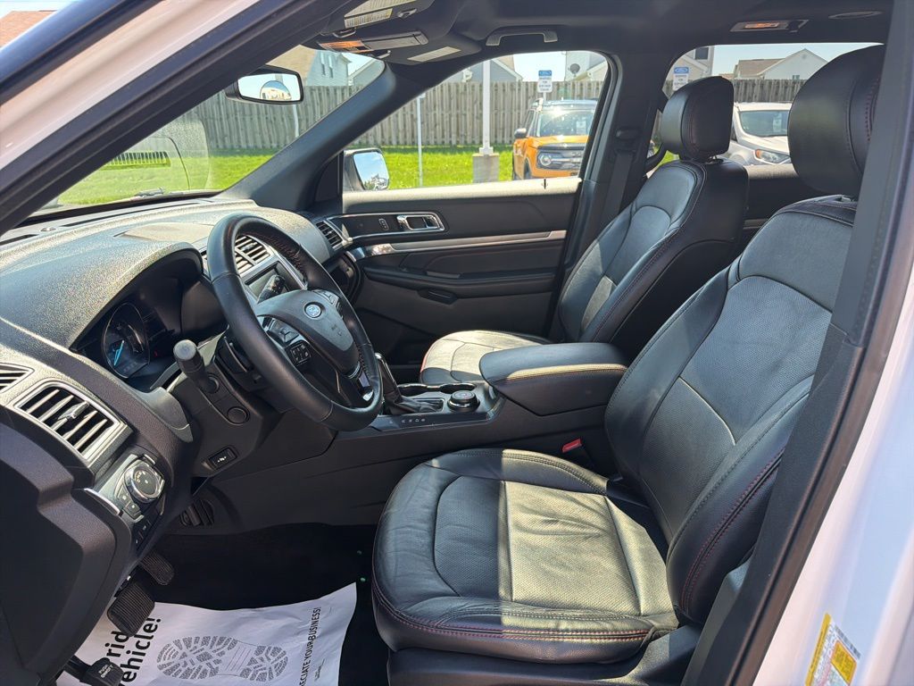 Used 2017 Ford Explorer - photo 22