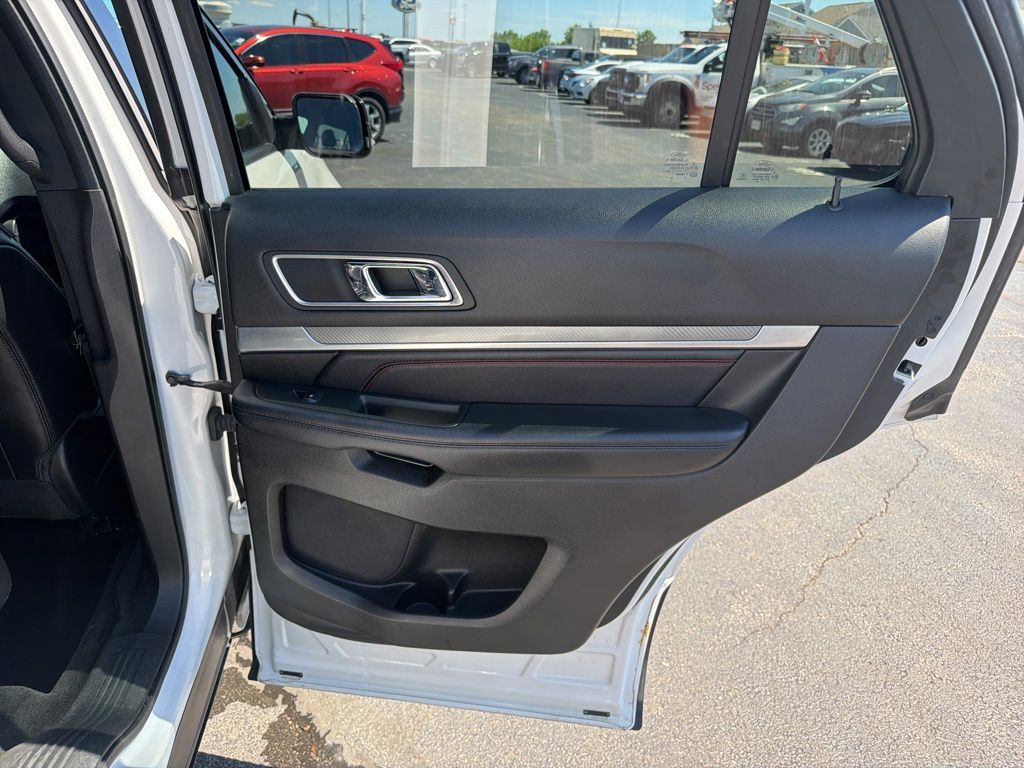Used 2017 Ford Explorer - photo 42