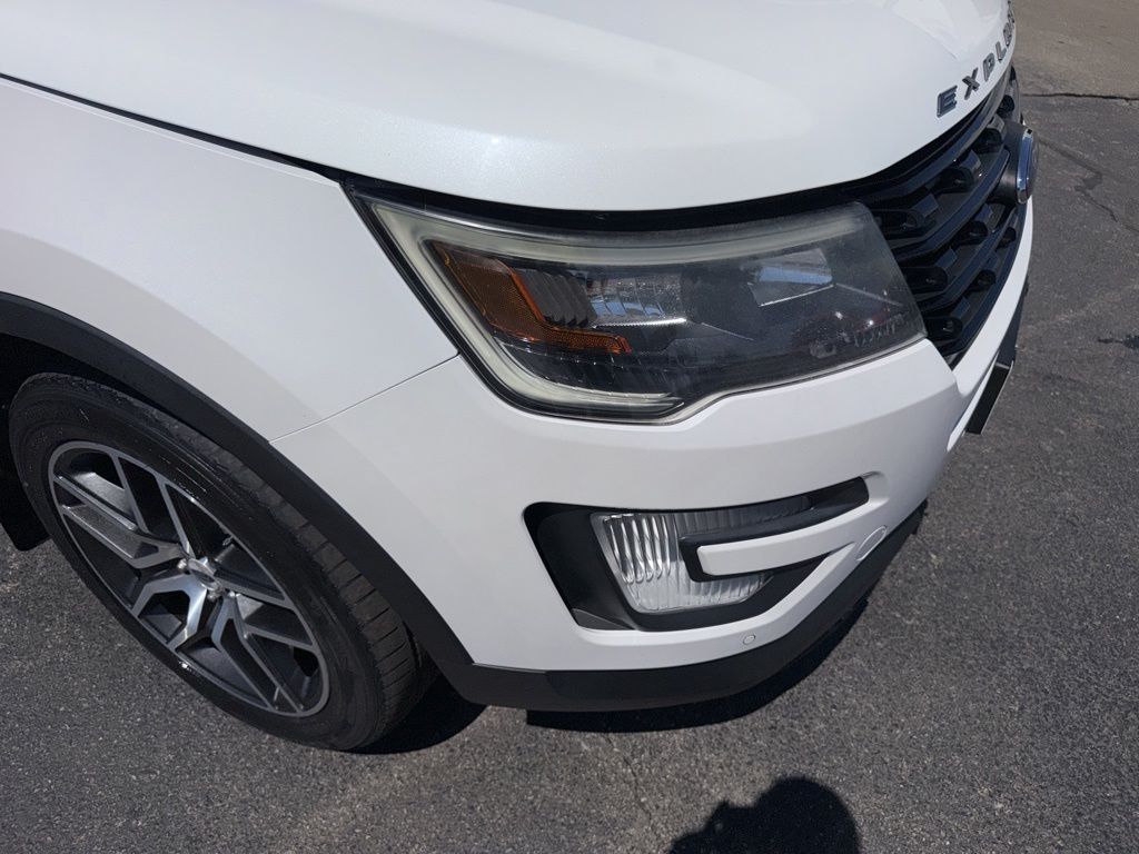 Used 2017 Ford Explorer - photo 12