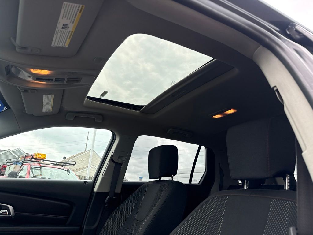 Used 2017 GMC Terrain - photo 2
